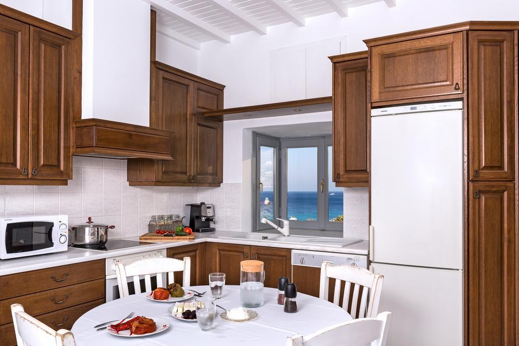Bay Bees Sea View Suites & Homes Platísz Jalósz Szoba fotó