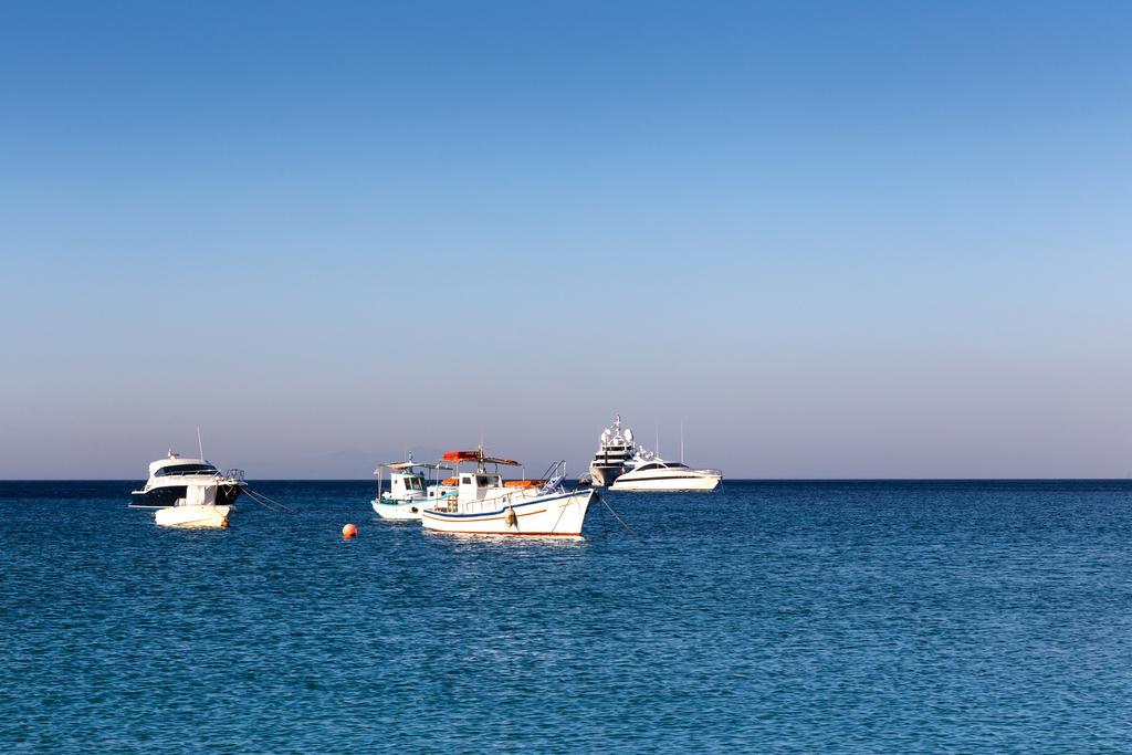 Bay Bees Sea View Suites & Homes Platísz Jalósz Kültér fotó